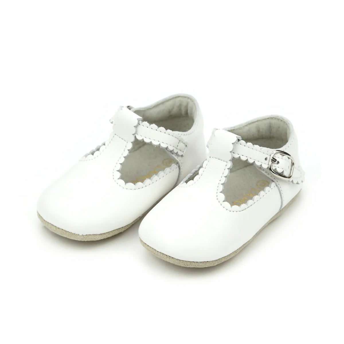 L'Amour Shoes | Elodie Girls Scalloped T-Strap Mary Jane Crib Shoe (Infant)