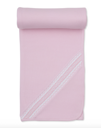 Kissy Kissy | Hand Smocked Blanket