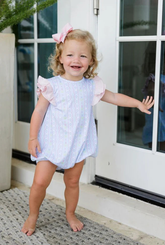 James & Lottie | Blake Bubble in Floral Scallop