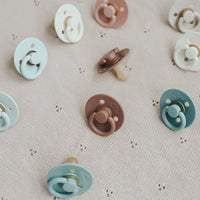 Itzy Ritzy | Soother™ Natural Rubber Paci Sets